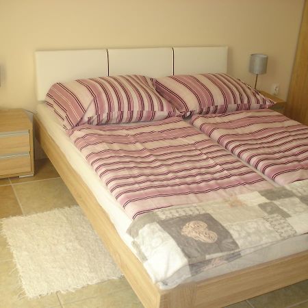 Eszter Apartman Eger Exteriér fotografie