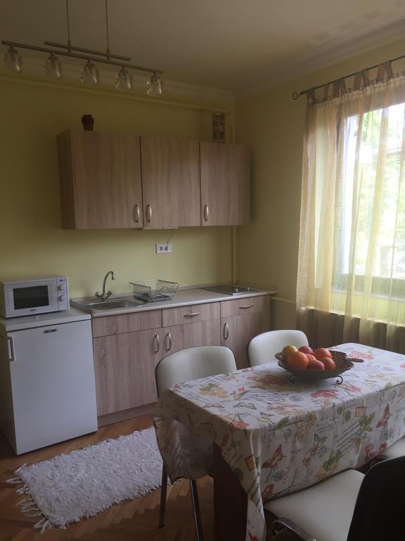 Eszter Apartman Eger Exteriér fotografie