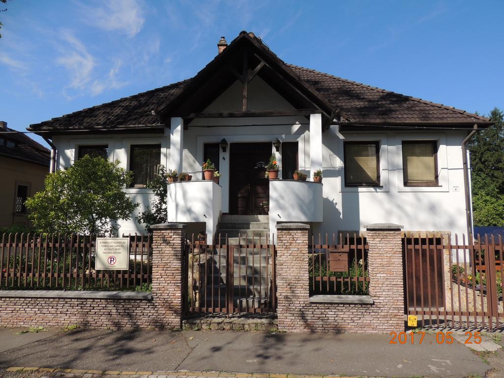 Eszter Apartman Eger Exteriér fotografie