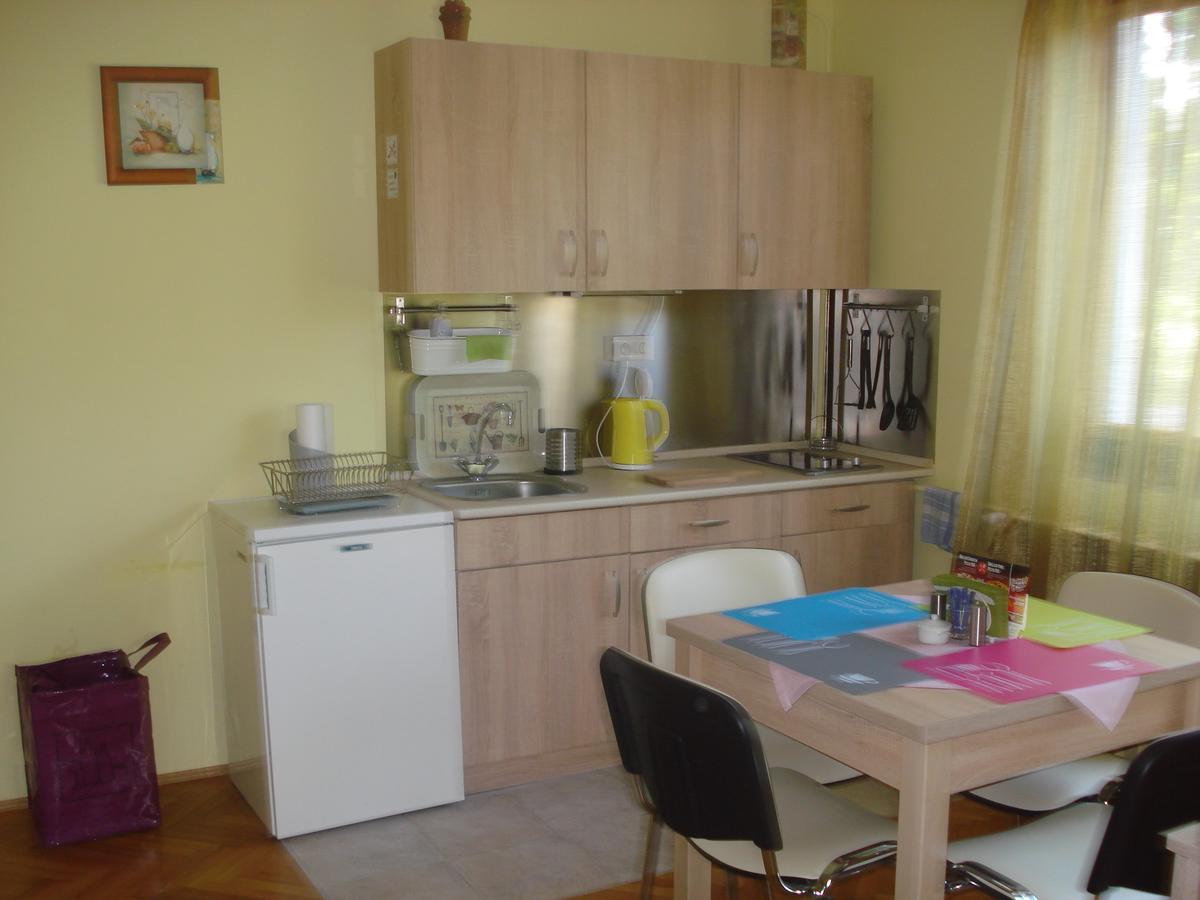 Eszter Apartman Eger Exteriér fotografie