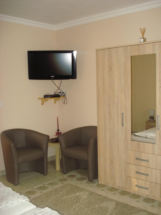 Eszter Apartman Eger Exteriér fotografie